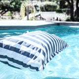 Pool cushions (Striped)